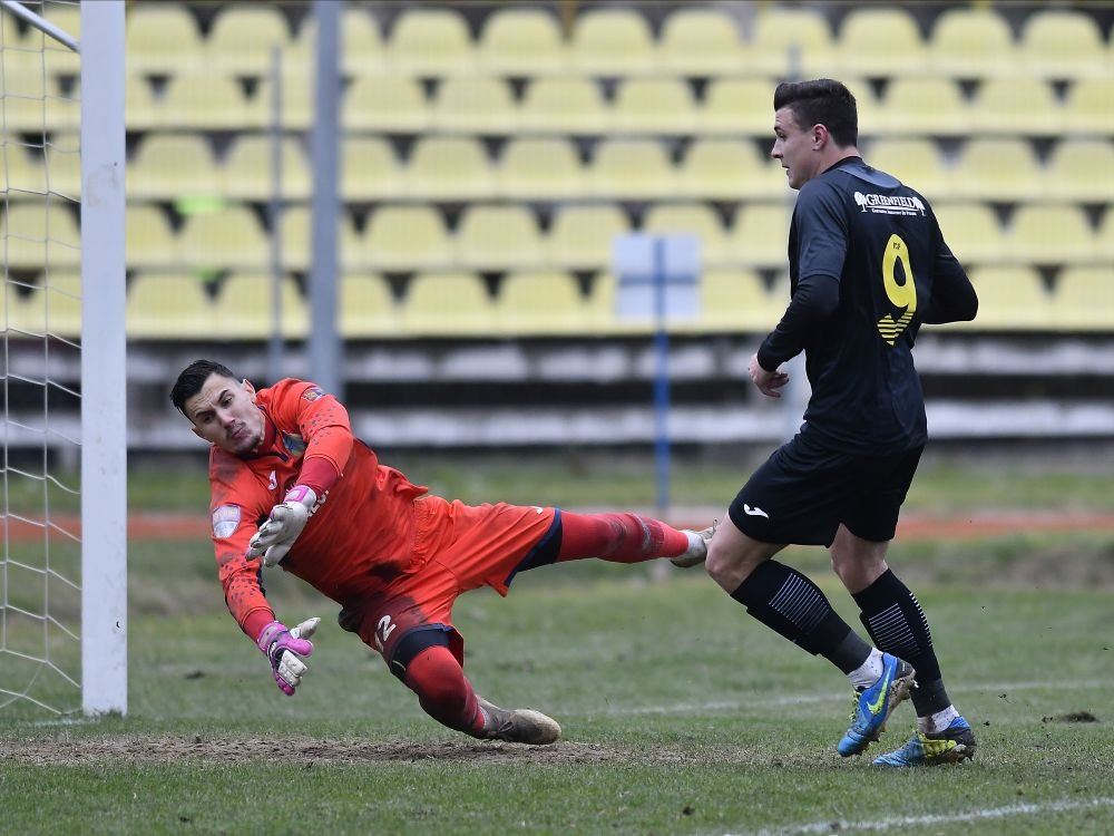 Fostul portar al lui FCSB din 0-5 cu Schalke și 0-4 cu Chelsea a ajuns în Liga 3! Era liber de contract din vară_14