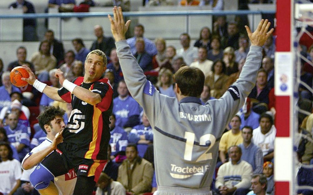 Cutremur în Franța! Dublu campion mondial și Șeful Ligii Naționale de Handbal, arestat pentru corupere de minori și pornografie infantilă! A recunoscut tot _2