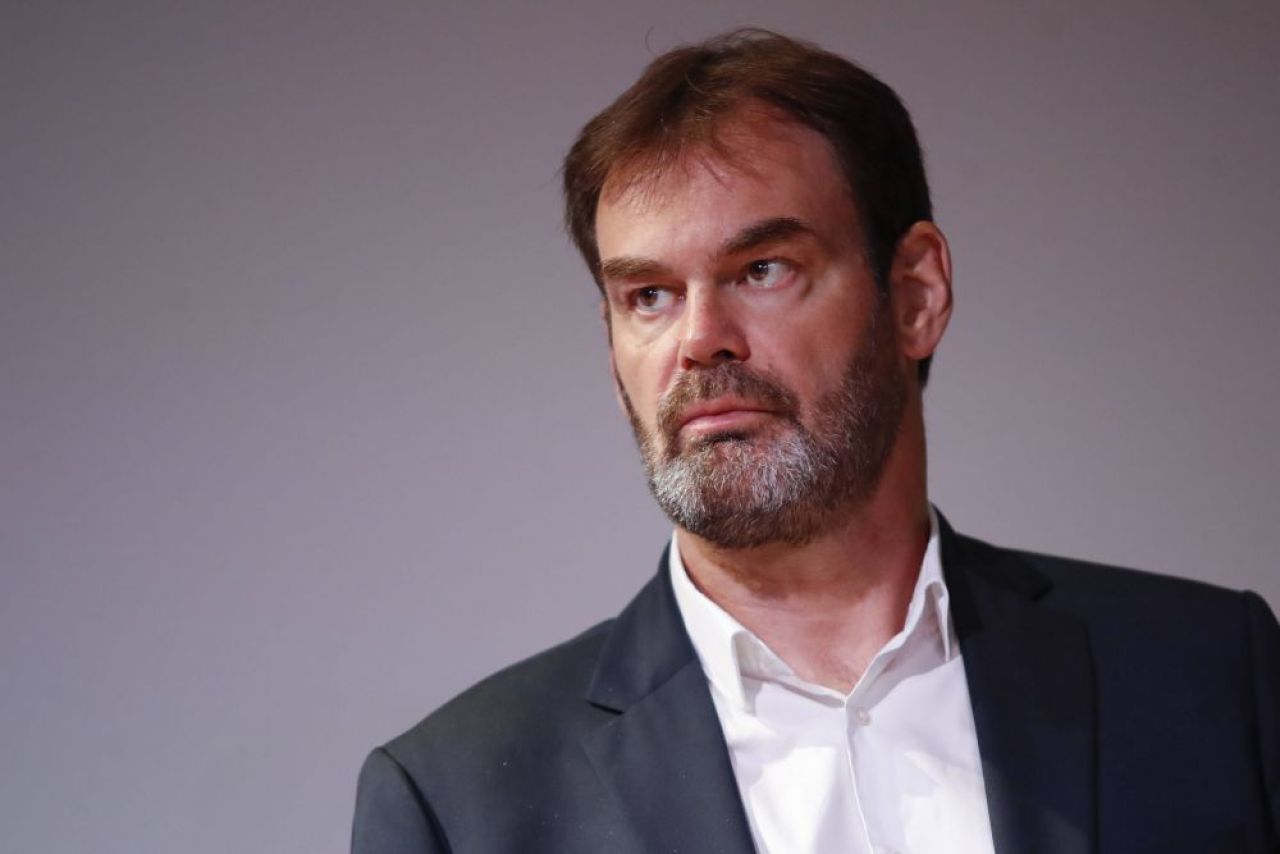 Cutremur în Franța! Dublu campion mondial și Șeful Ligii Naționale de Handbal, arestat pentru corupere de minori și pornografie infantilă! A recunoscut tot _10