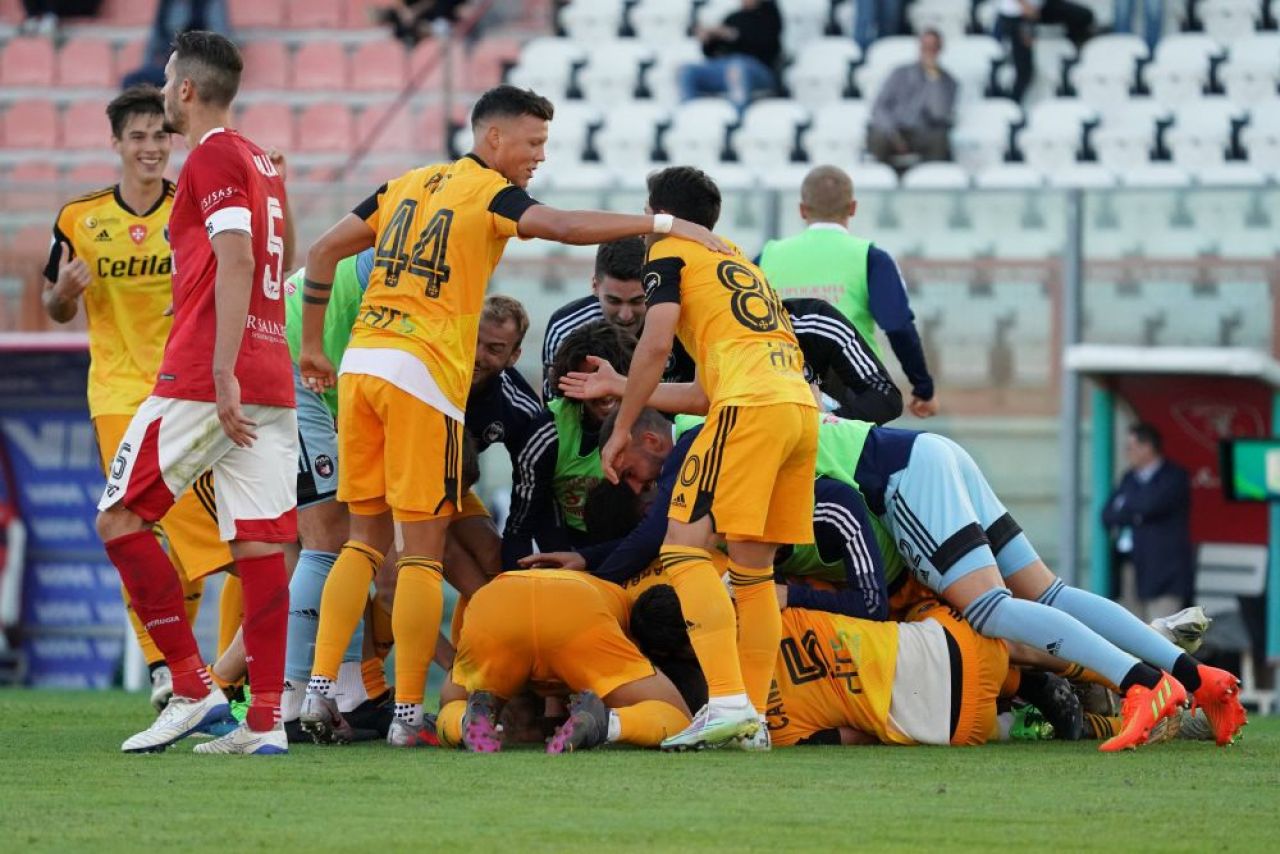 Se pregătește transferul iernii!? Un club din Italia vrea să cumpere un internațional român cu banii jos: „Toţi o dată, cash!”_3