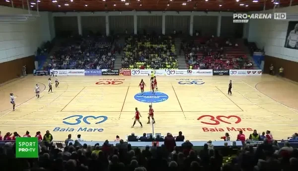 Minaur - Râmnicu Vâlcea (începutul reprizei secunde)