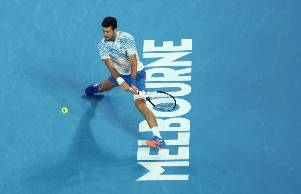 Tatăl lui Novak Djokovic s-a alăturat pro-rușilor, la Melbourne, și a ținut un steag cu Putin. Imagini incredibile_4