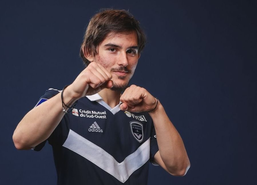 Alexi Pitu la Bordeaux: francezii au anunțat suma reală de transfer și durata contractului! UPDATE: Când va debuta și pe ce posturi va fi folosit_2