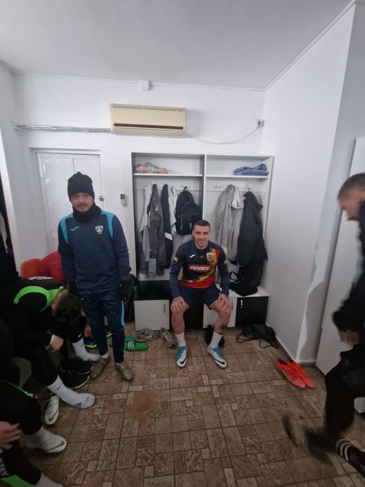”Surpriză!” Nicolae Stanciu a revenit pe meleagurile provinciale. Cu ce echipă din România s-a antrenat fotbalistul_10