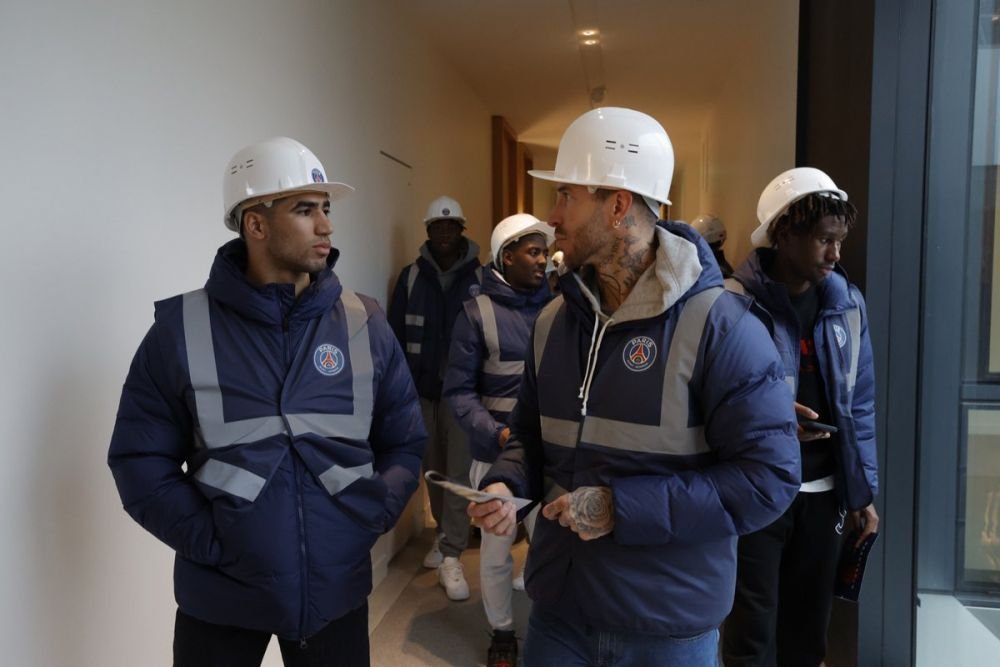După mantia de campion mondial, Messi a purtat și casca de constructor! PSG a anunțat cât a costat noua bază de antrenament_3