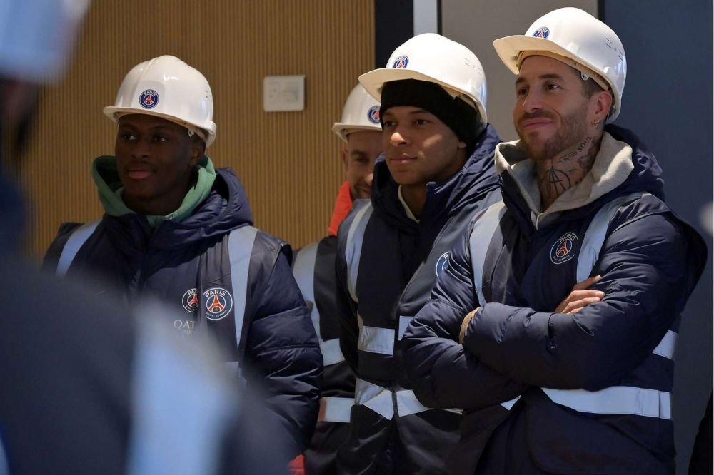 După mantia de campion mondial, Messi a purtat și casca de constructor! PSG a anunțat cât a costat noua bază de antrenament_7