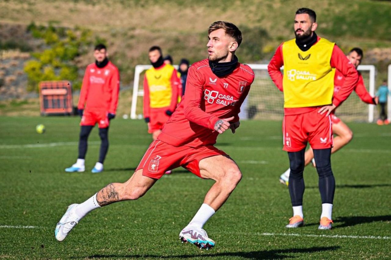 Drăguș in sau Drăgușin? Video amuzant publicat de Genoa după transferul celui de-al treilea român la echipă_3