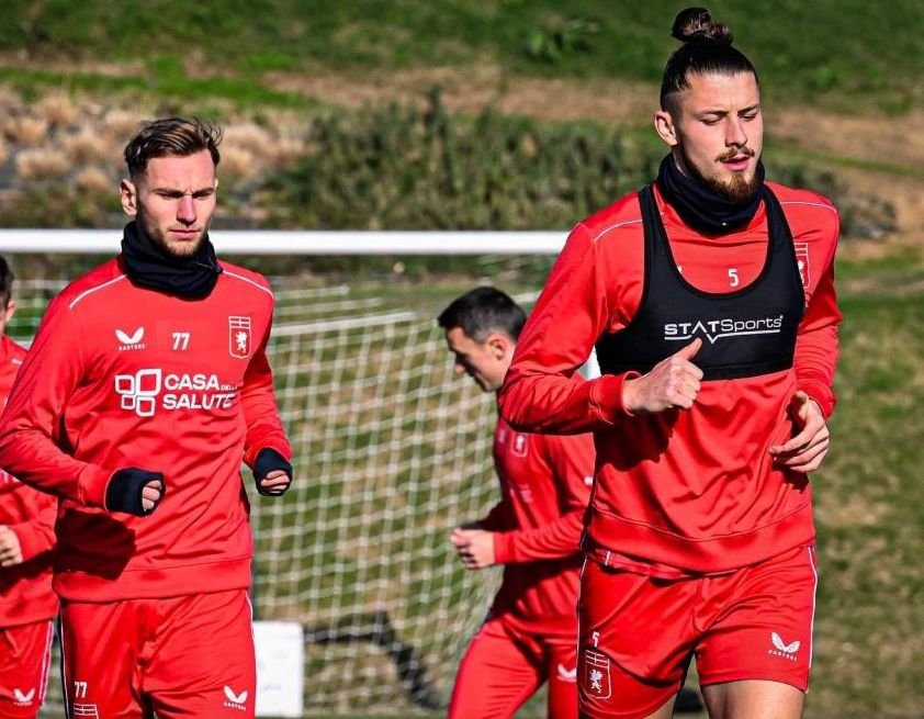 Drăguș in sau Drăgușin? Video amuzant publicat de Genoa după transferul celui de-al treilea român la echipă_4