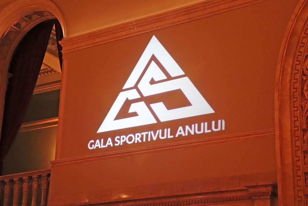 Cine zicea că premierul Ciucă nu e politician? Ce declarație superfluă a făcut la Gala Sportivul Anului_22