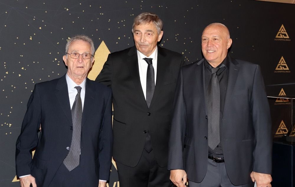 Cine zicea că premierul Ciucă nu e politician? Ce declarație superfluă a făcut la Gala Sportivul Anului_24