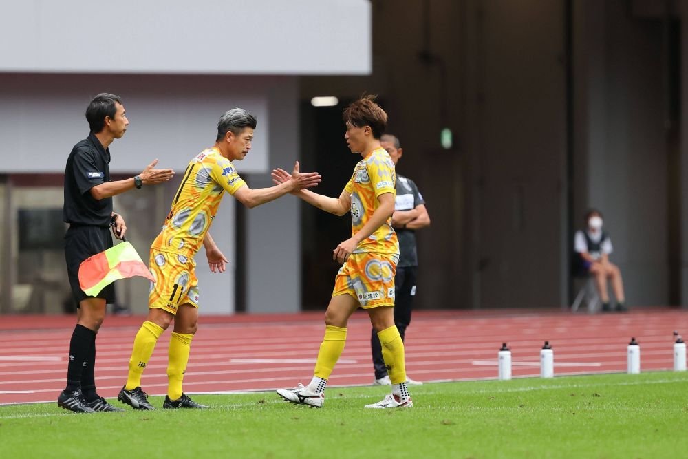 La 56 de ani, Kazuyoshi Miura a semnat în Portugalia și va face cuplu în atac cu un fost jucător al lui CFR Cluj!_10