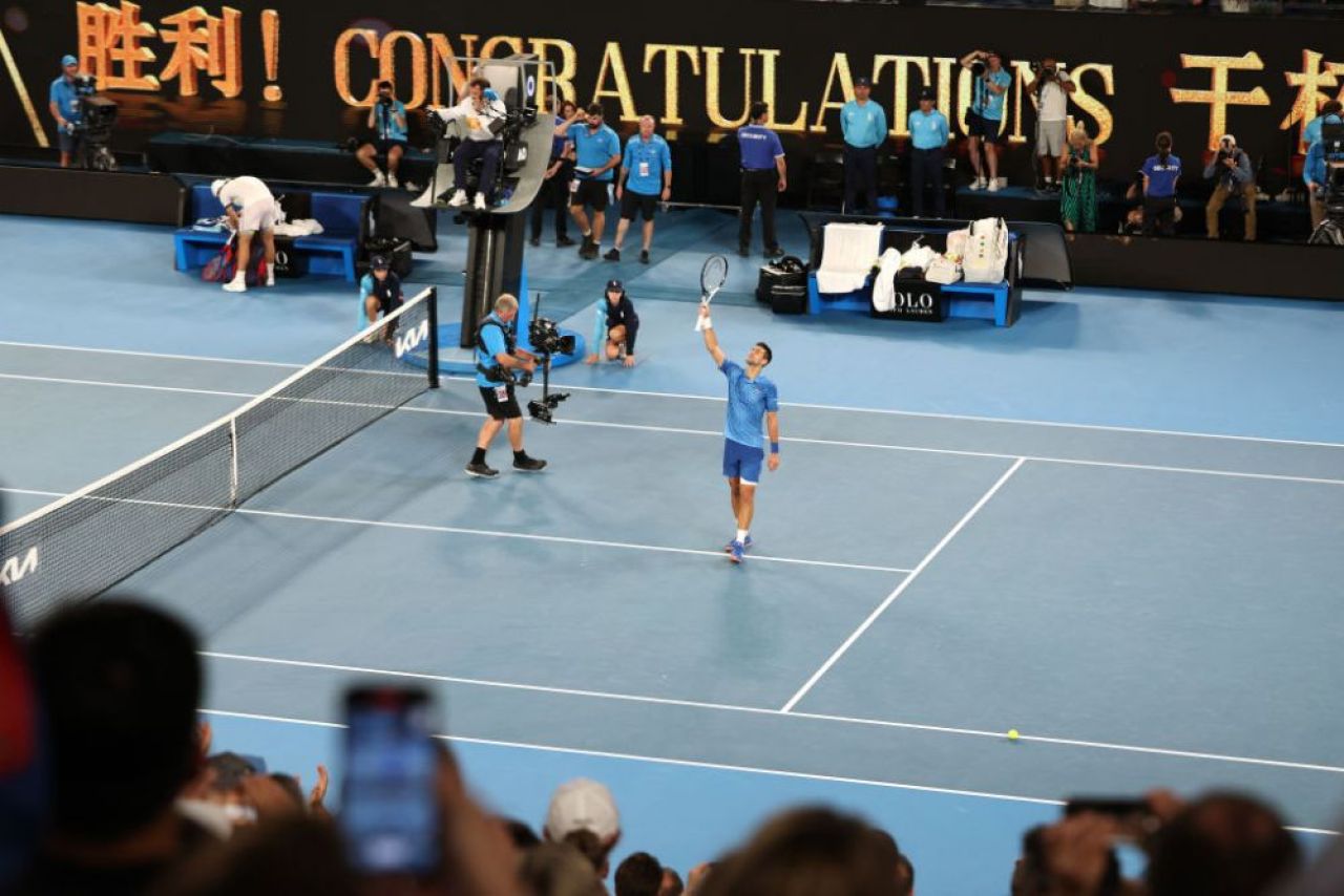 Mesajul directorului Australian Open pentru familia Djokovic, după imaginile făcute de tatăl lui Novak cu protestatarii pro-Putin_10