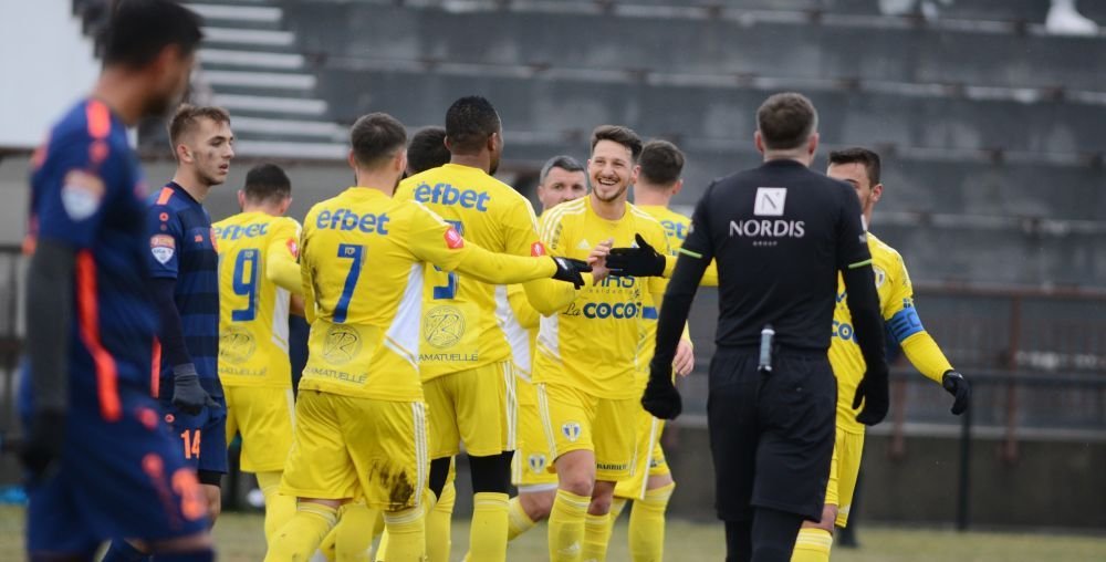 Petrolul &ndash; Chindia 1-2. Trupa lui Toni Petrea &icirc;ntoarce rezultatul și urcă pe locul 9!