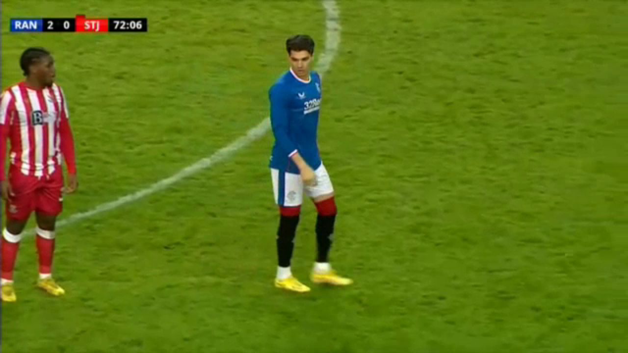 „Regele s-a întors!” Ianis Hagi, înapoi pe teren la un an de la accidentare! Cum au reacționat fanii lui Rangers _7