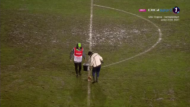 „Nu e pentru oameni!” Reacție dură după imaginile dezastruoase cu noroiul de pe „Cluj Arena” și de pe „Ilie Oană”_14