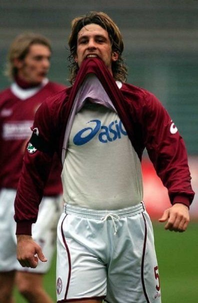 Fostul fotbalist argentinian al lui Dinamo l-a transferat la echipa sa din Italia pe românul Claudiu Micovschi!_5