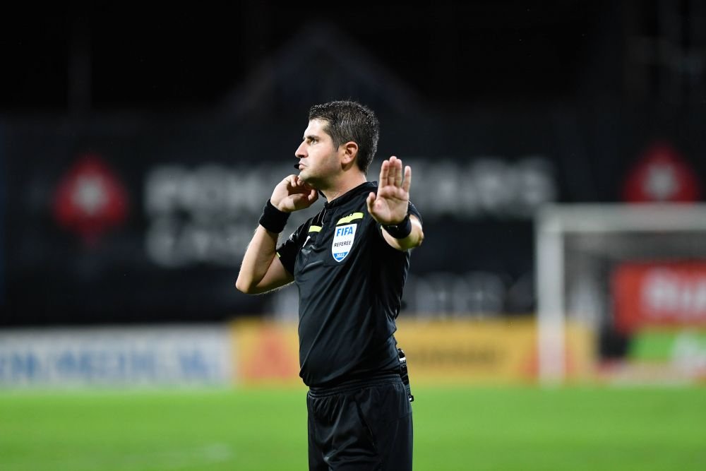 Bravo, Chivulete! Stop nesimțirii! Stop golanilor! Caramavrov scrie despre întreruperea partidei Sepsi – FC U Craiova din cauza scandărilor xenofobe ale galeriei oaspeților_4