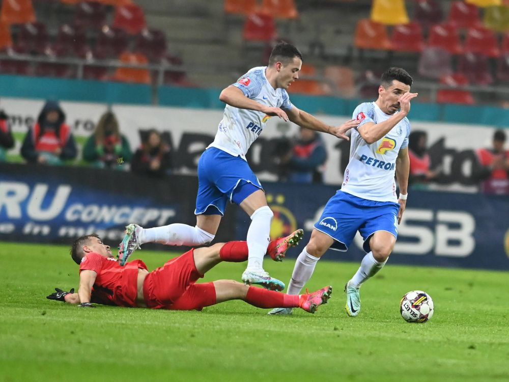 „Mult prea mult teatru! Multe trageri de timp, văicăreli!” Jucătorul de la FCSB care a dezamăgit în meciul cu Farul: „A renunțat devreme la a juca fotbal!” _4