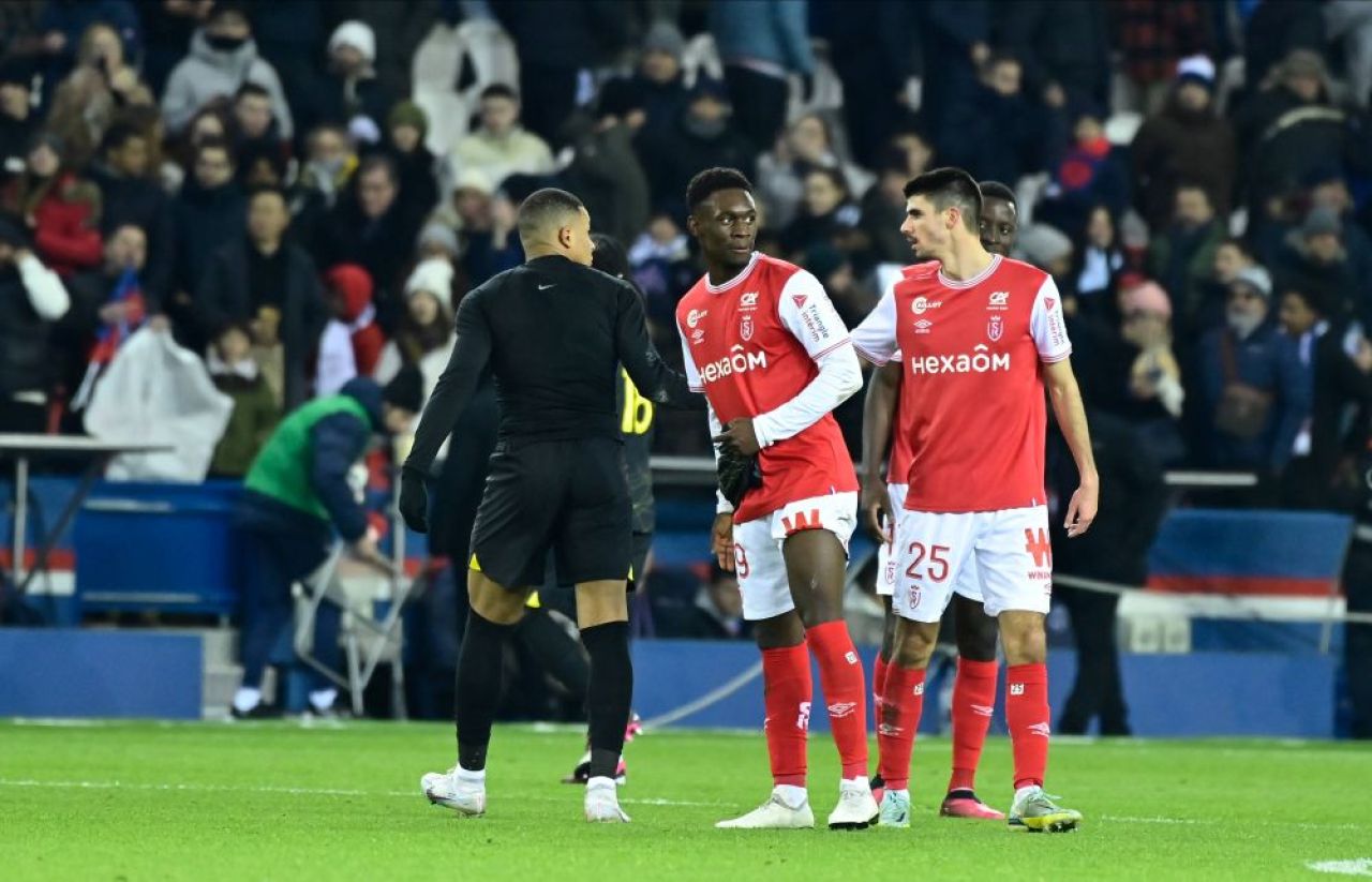 Deja-vu! Reims a smuls un egal cu PSG, dar e amendată la fiecare meci pentru că antrenorul nu are licență PRO_17