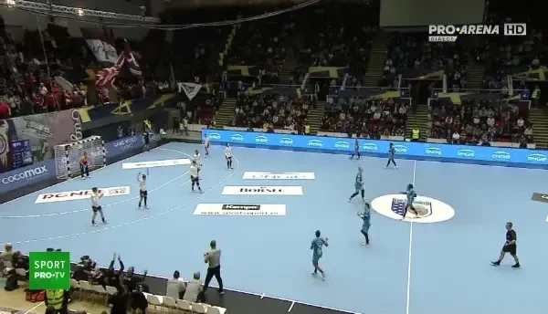 CSM - Rapid (&icirc;nceputul reprizei secunde)