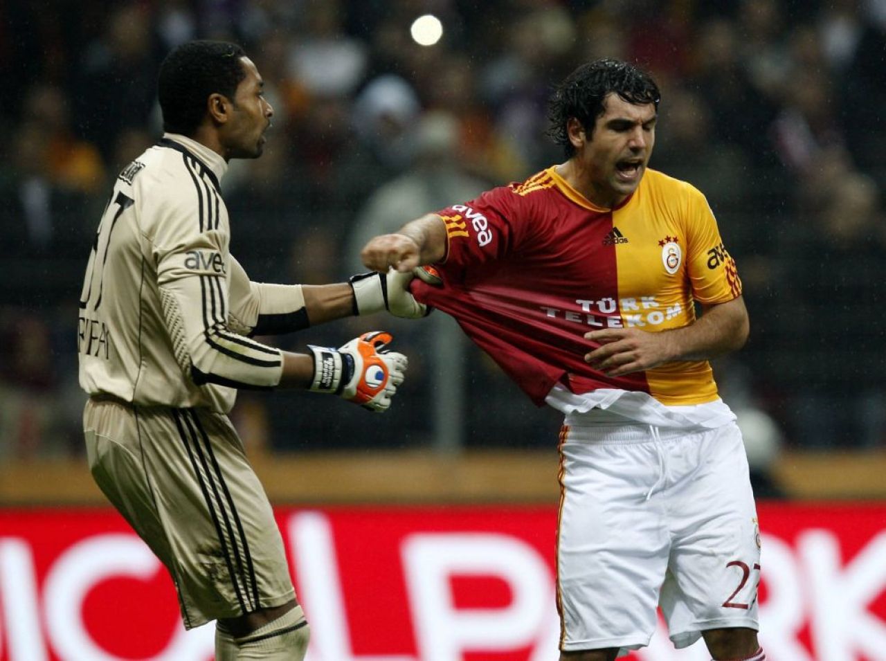 Ce face și cum arată azi portarul exotic pe care Hagi l-a luat la FCSB și apoi în Turcia_1