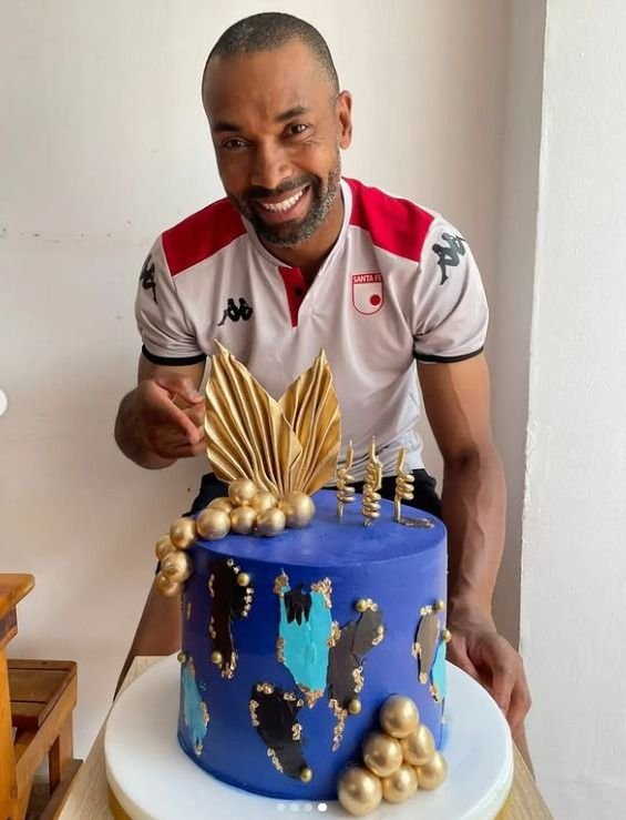 Ce face și cum arată azi portarul exotic pe care Hagi l-a luat la FCSB și apoi în Turcia_5