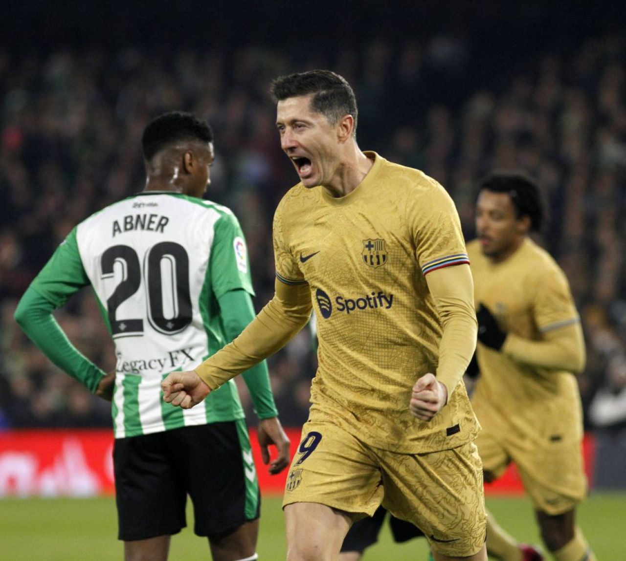 Betis Sevilla - Barcelona 1-2. Oprește-i dacă poți! Catalanii au câștigat din nou și au opt puncte avans față de Real Madrid_4
