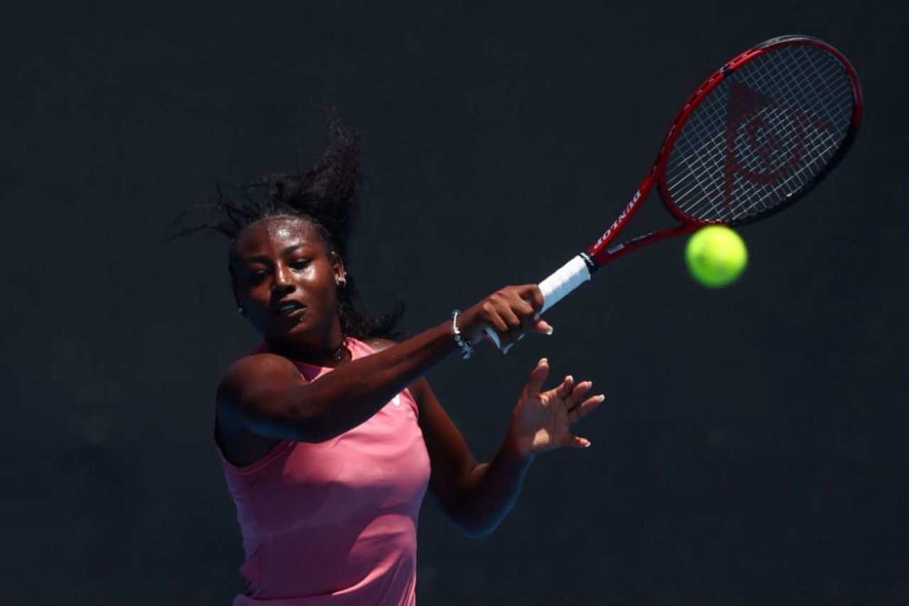O dată-n viață! O jucătoare din 2000 a reușit lobul-tweener perfect: cum și-a umilit adversara_2