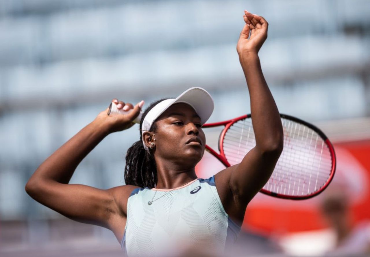 O dată-n viață! O jucătoare din 2000 a reușit lobul-tweener perfect: cum și-a umilit adversara_6
