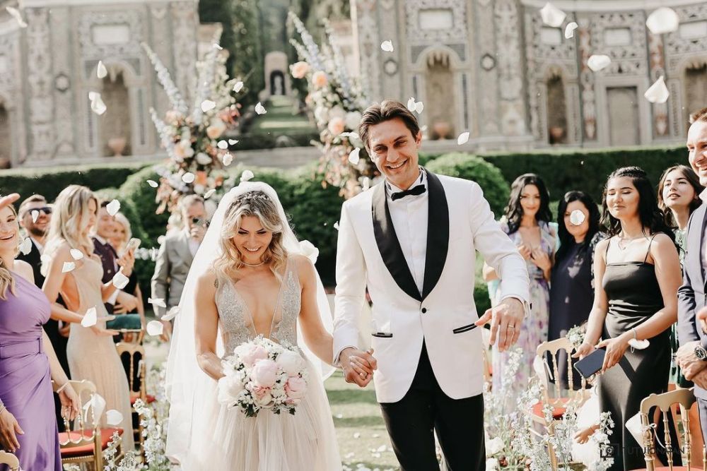 Ciprian Tătărușanu și soția sa, în atenția presei din Italia: „Doar uitați-vă pe pagina de Instagram a doamnei!”_11