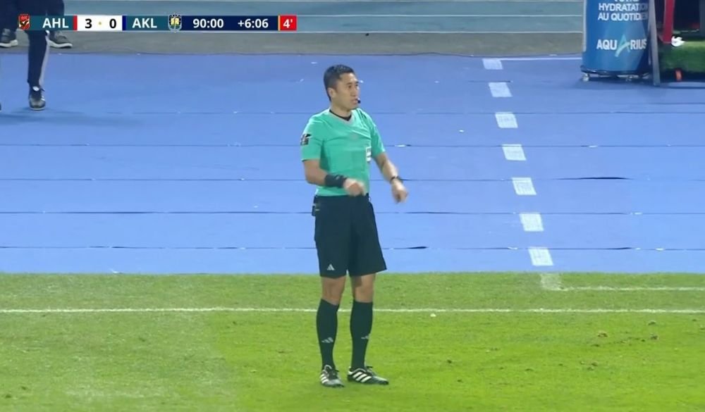 Decizie istorică în fotbal a unui arbitru, la Mondialul Cluburilor: 