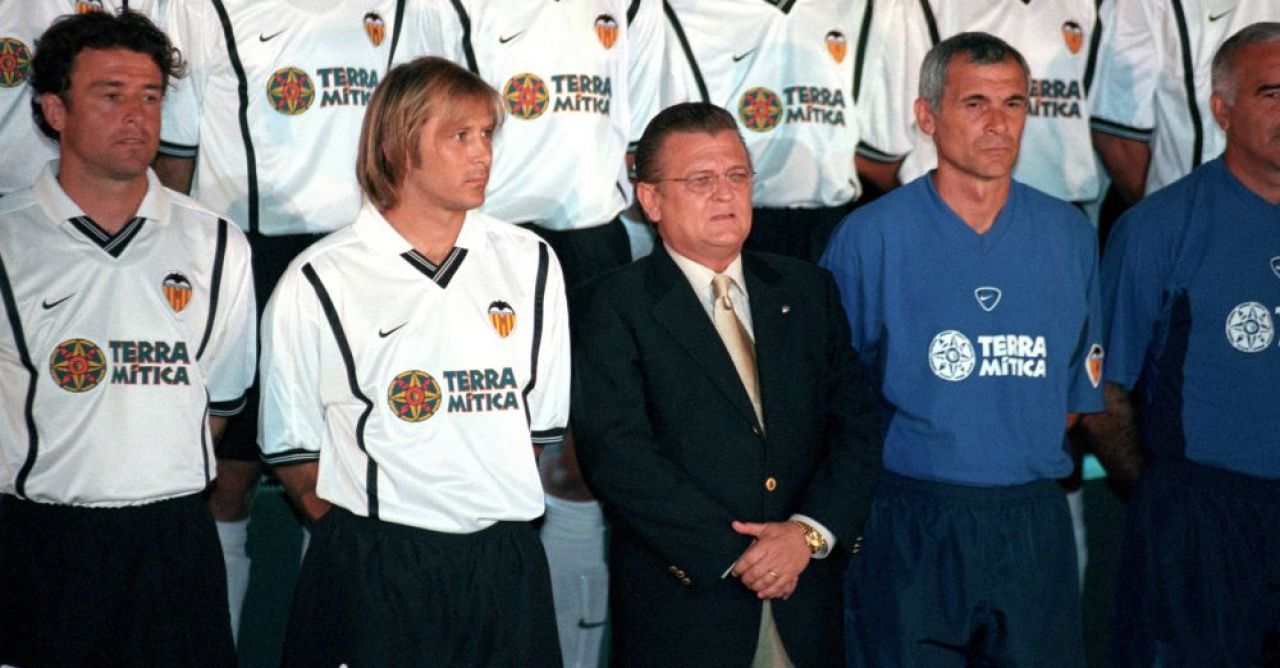 A antrenat la Mondiale și în două finale de Champions League, dar acum a ajuns selecționer într-o zonă de război_9
