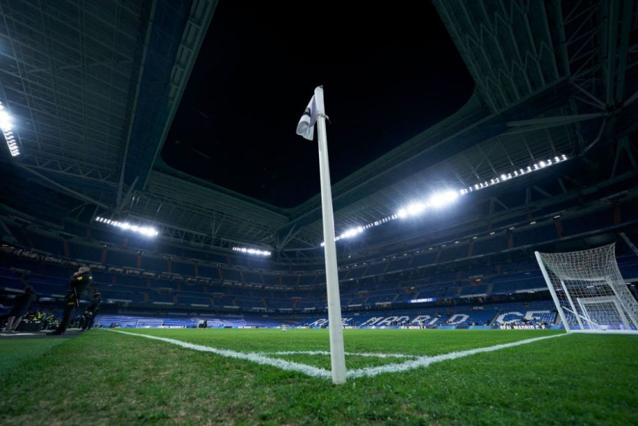 Pe Santiago Bernabeu nici iarba nu mai crește cum trebuie! Galacticii, nevoiți să schimbe gazonul pentru a doua oară în trei luni_2
