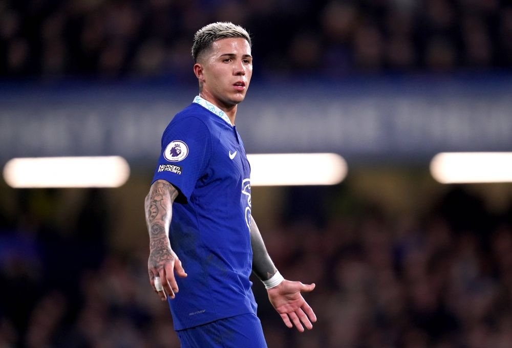 Enzo Fernandez a debutat pentru Chelsea! Londonezii nu au reușit să c&acirc;știge &icirc;nsă pe teren propriu