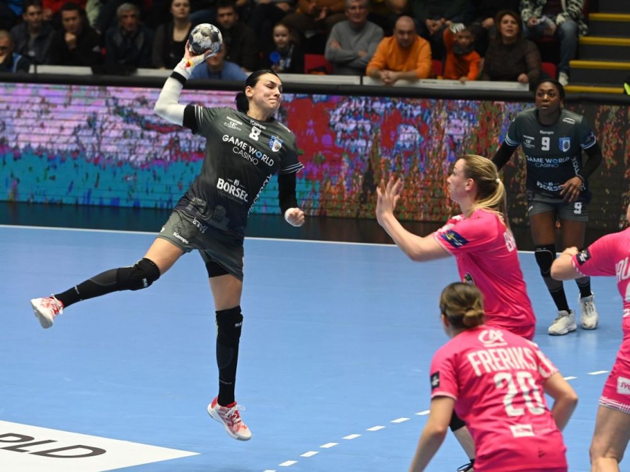 Reacția L'Equipe, după ce Cristina Neagu a egalat în ultima secundă la meciul CSM București - Brest_5