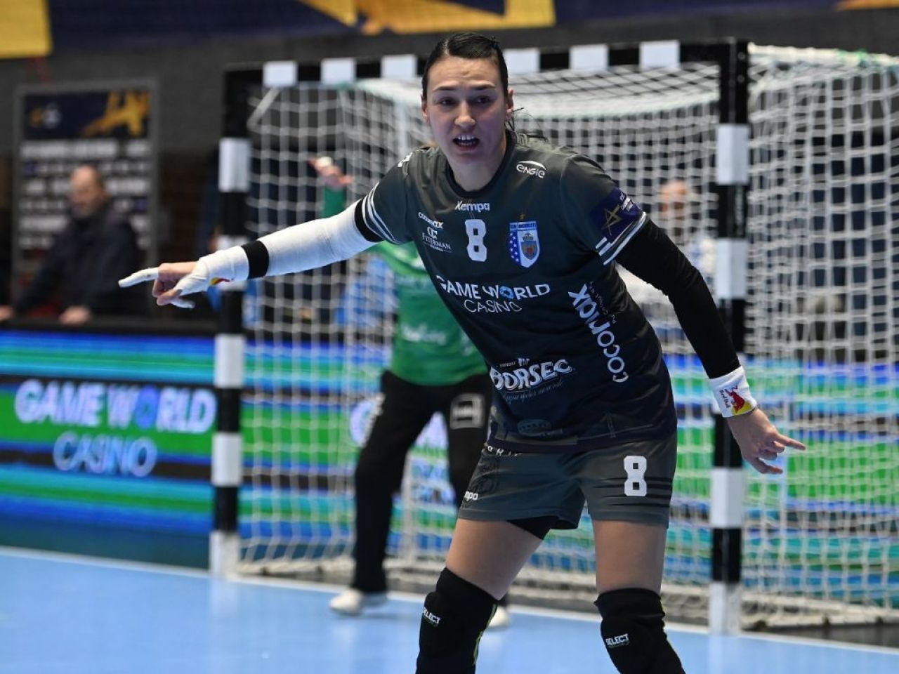 Reacția L'Equipe, după ce Cristina Neagu a egalat în ultima secundă la meciul CSM București - Brest_7