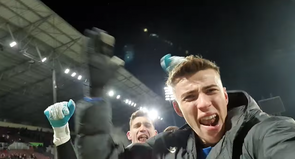 Bucurie fără margini pentru FCSB după victoria din Gruia! Tavi Popescu a dat tonul sărbătorii, alături de galerie: 