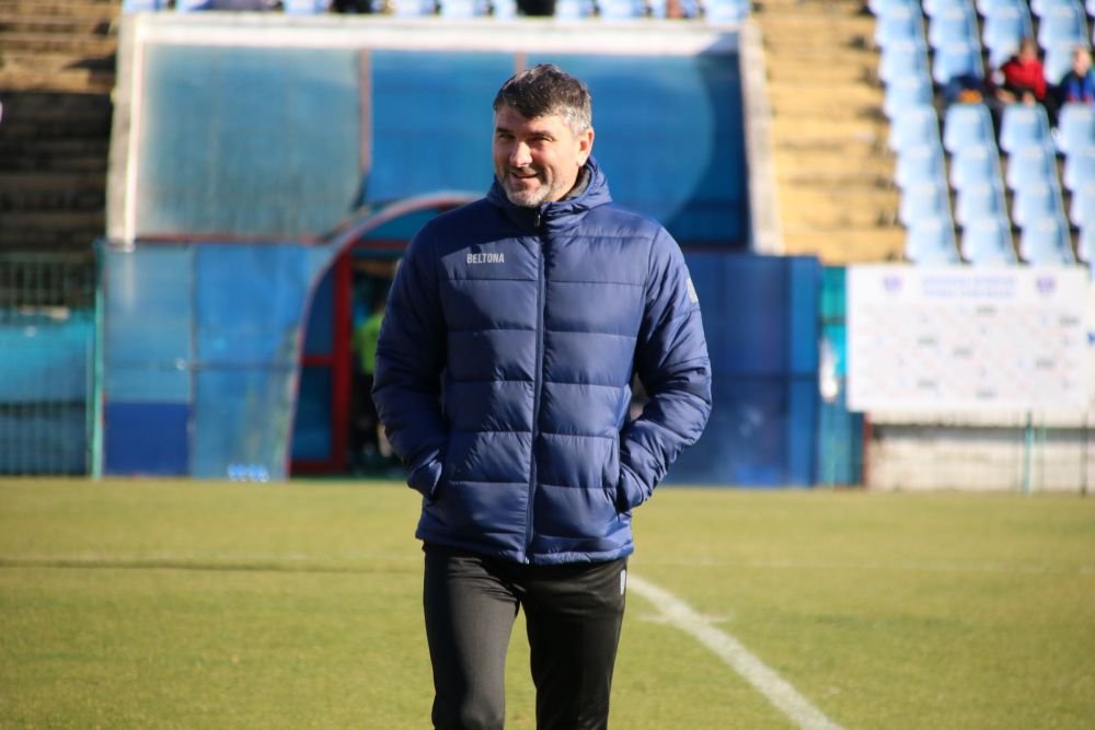 Echipa din Liga 2 care poate alinia un prim ”11” format numai din jucători străini! Ultimul venit a jucat la Borussia Dortmund_2