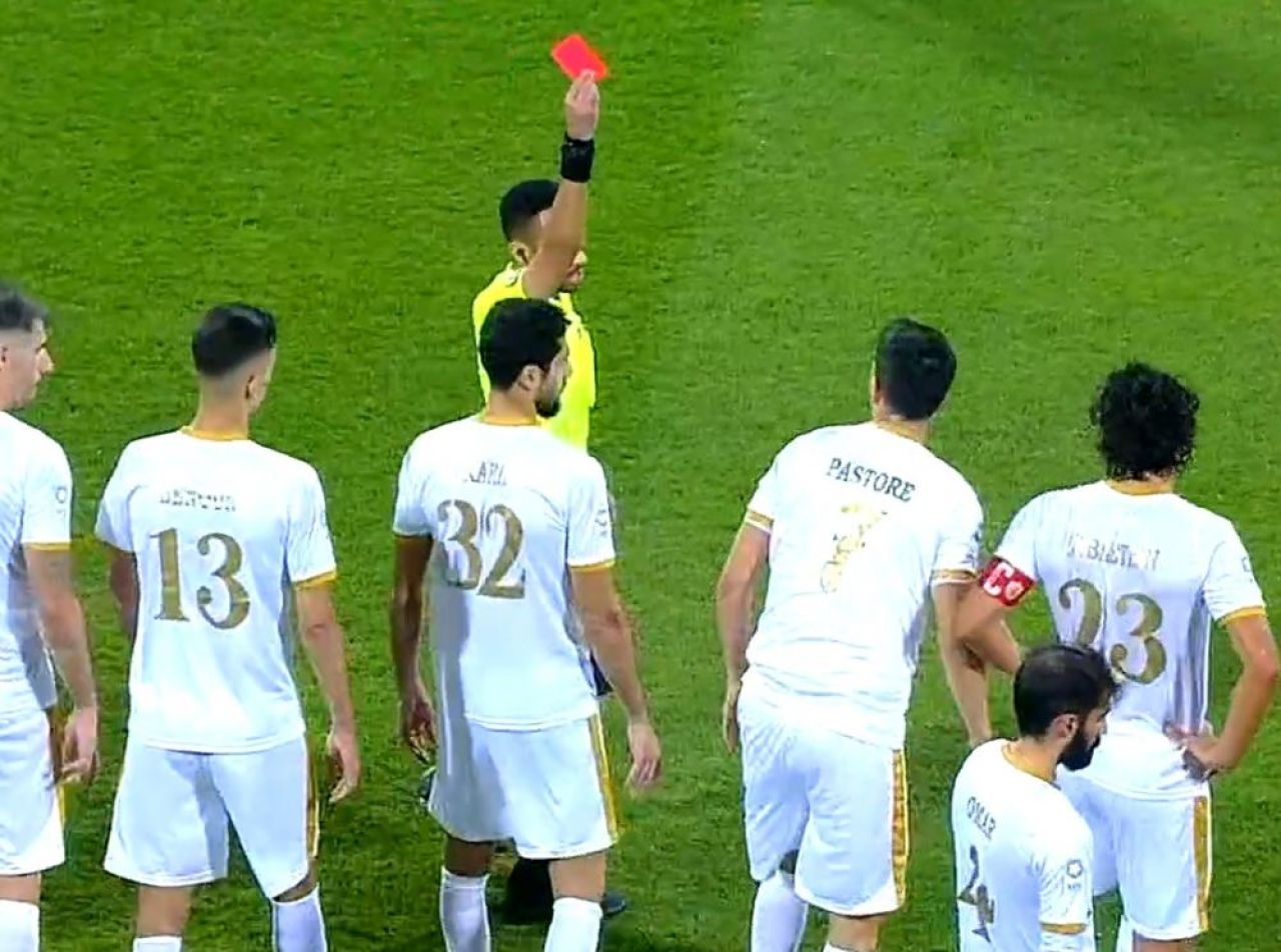 Primul transfer stelar al lui PSG a căzut în anonimat. Debut cu „roșu” direct: unde a ajuns să joace la 33 de ani_1