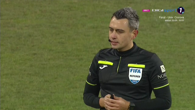 A înghețat arbitrajul video? Cum a reacționat Horațiu Feșnic în așteptarea deciziei din camera VAR_7