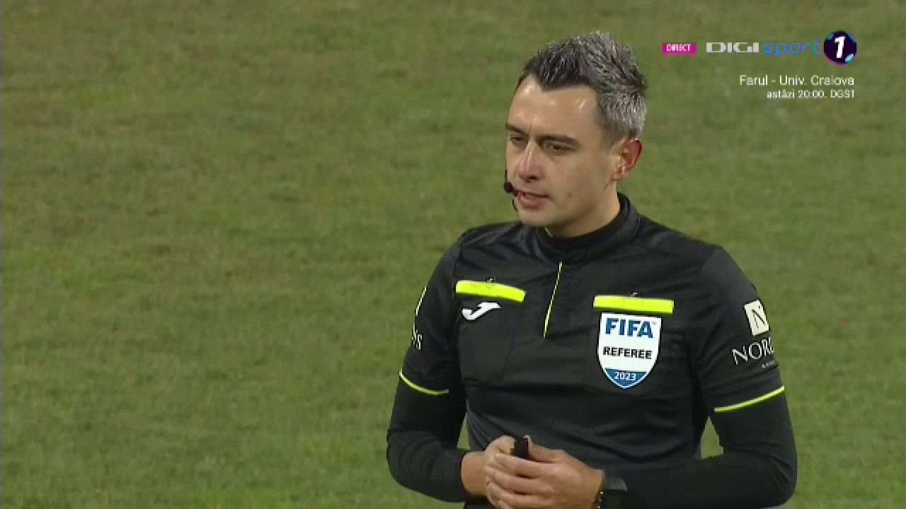 A înghețat arbitrajul video? Cum a reacționat Horațiu Feșnic în așteptarea deciziei din camera VAR_7