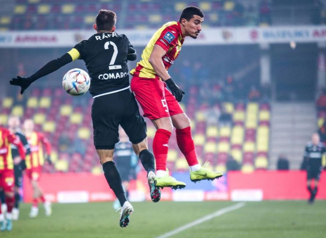 Ekstraklasa rumuńska! 4 români au fost titulari în Korona Kielce - Cracovia Krakow din campionatul Poloniei_14