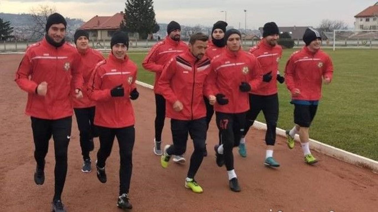 Echipa din Liga 3 care are în lot cinci străini de națională, toți cu meciuri în cupele europene!_5