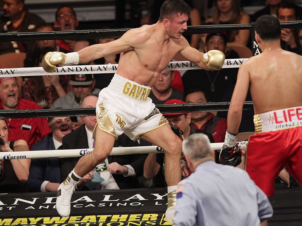 Ronald Gavril, românul care se antrenează cu Floyd Mayweather, se bate la San Francisco, pe 18 februarie. 