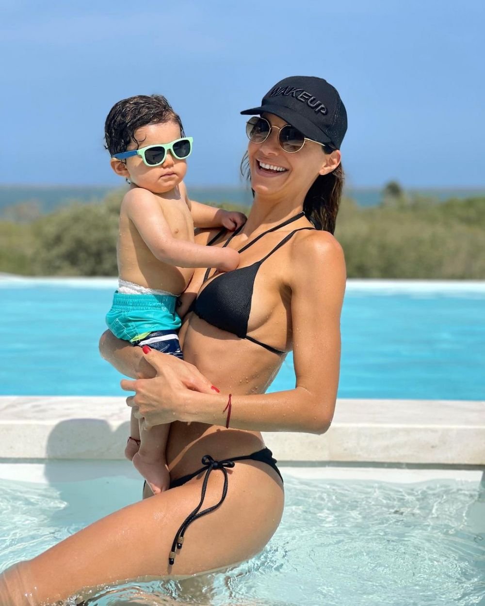 Toți o știu pe Shakira, însă verișoara artistei e o adevărată apariție! Cum se pozează fosta Miss Columbia _10