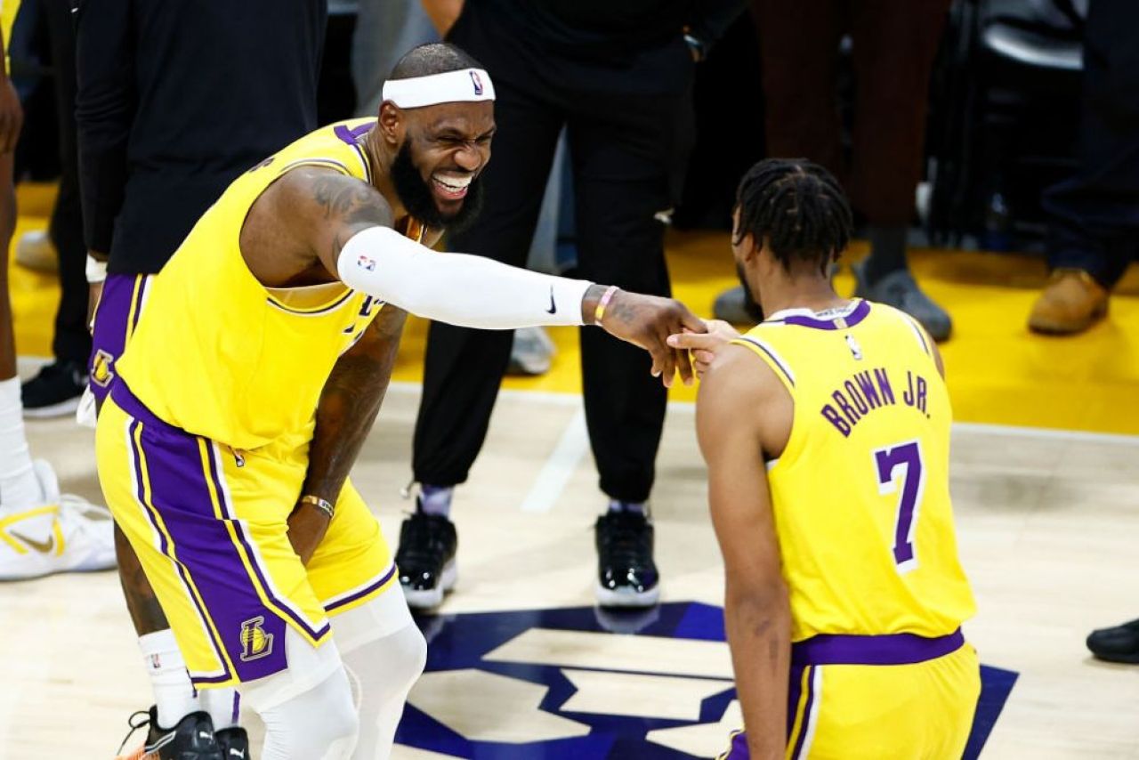 LeBron James, o nouă filă de istorie! A devenit cel mai bun marcator din istoria NBA! Imagini emoționante cu starul lui LA Lakers_13