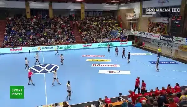 Egalitate și la &icirc;nceputul părții a doua din SCM R&acirc;mnicu V&acirc;lcea - Gloria Bistrița (Pro Arena VOYO)