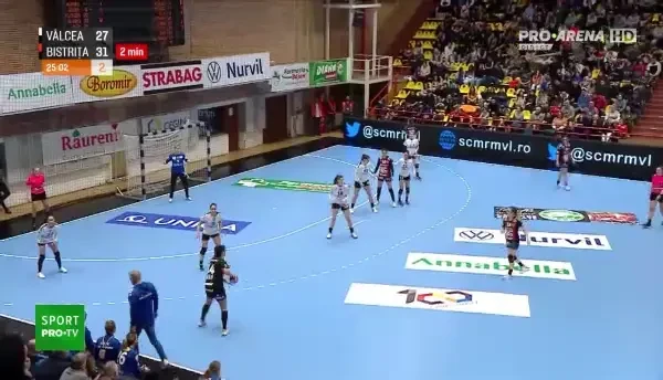 Final apoteotic pentru oaspete! Cum au arătat ultimele cinci minute din SCM R&acirc;mnicu V&acirc;lcea - Bistrița (Pro Arena VOYO)