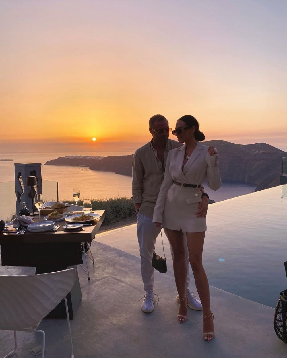 I-au șocat pe toți când au postat fotografie cu bebelușul! Cel mai hot cuplu din România a ales să păstreze sarcina secretă: „N-a fost greu!” _5