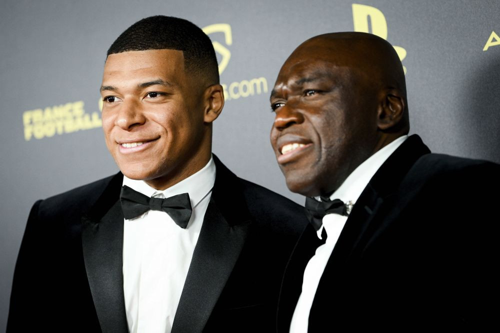 &rdquo;Tatăl&rdquo; lui Kylian Mbappe, condamnat la &icirc;nchisoare! Greșelile de ortografie l-au dat de gol